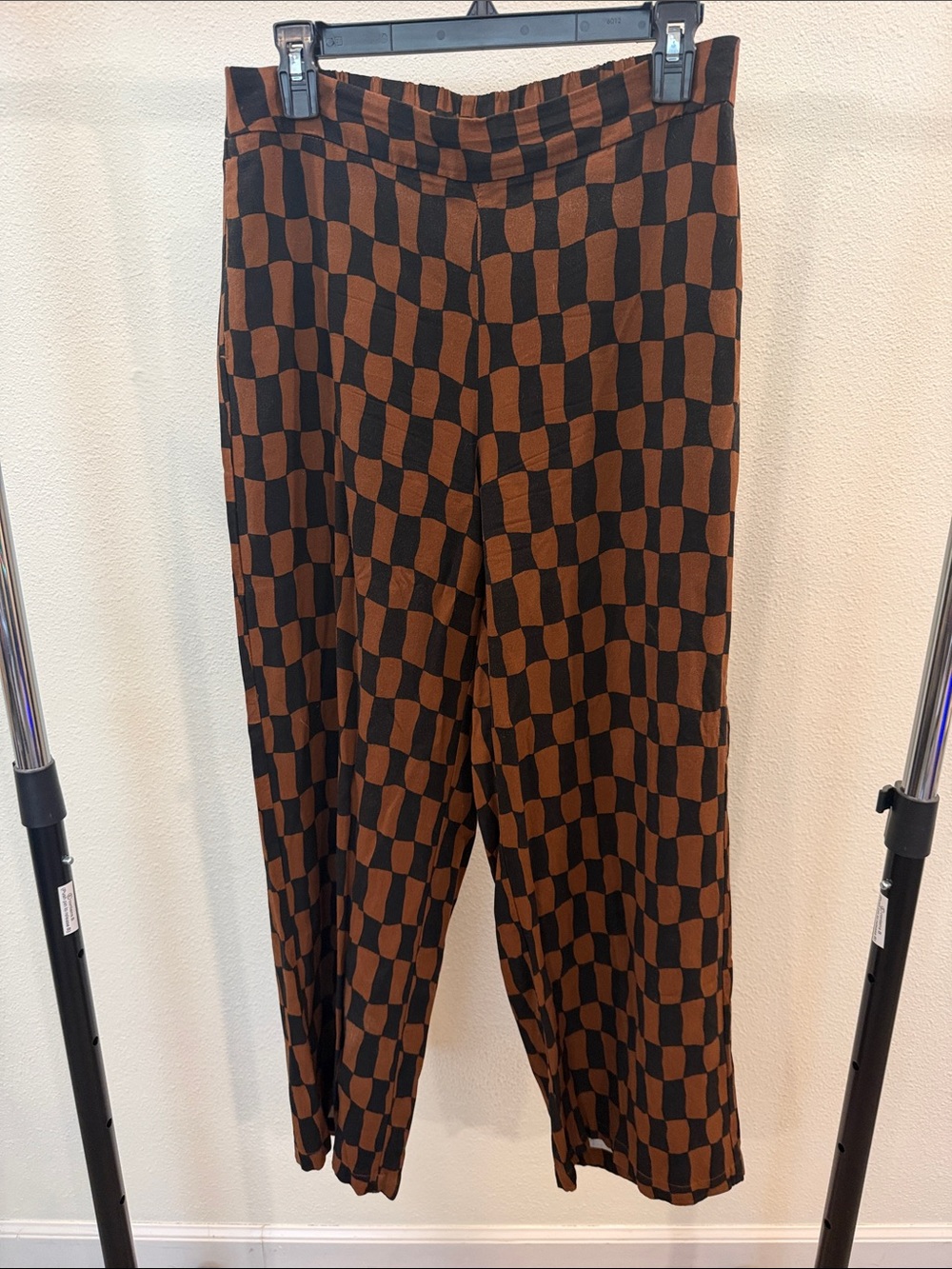 Old Navy Brown and Black Checkerboard Cropped Pants